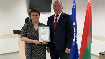 Общественный инспектор по охране труда Лунинецкой ЦРБ Галина Комар отмечена Благодарностью Брестского областного объединения профсоюзов